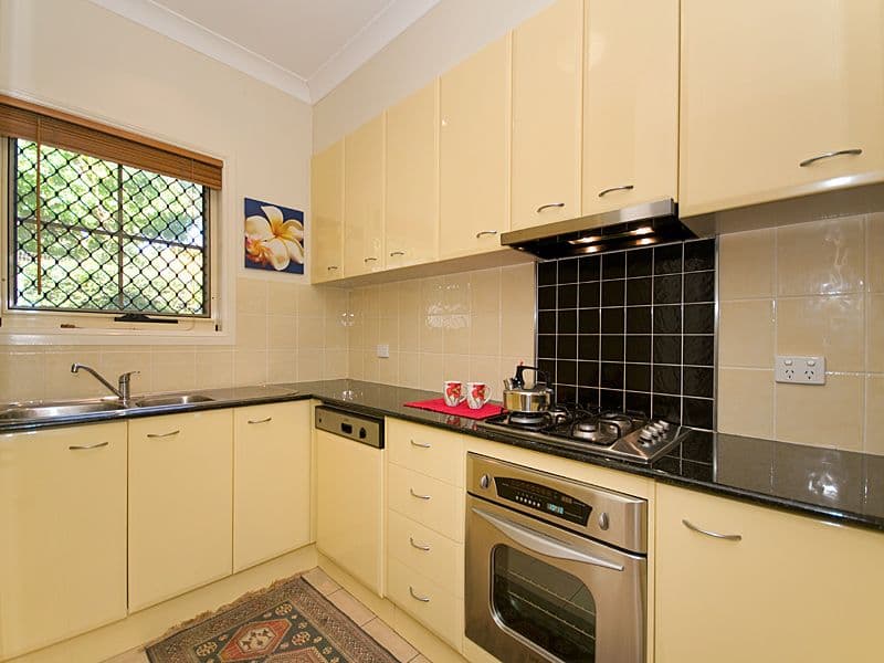 235 Ekibin Road East, TARRAGINDI QLD 4121, Tarragindi - Thumbnail 3