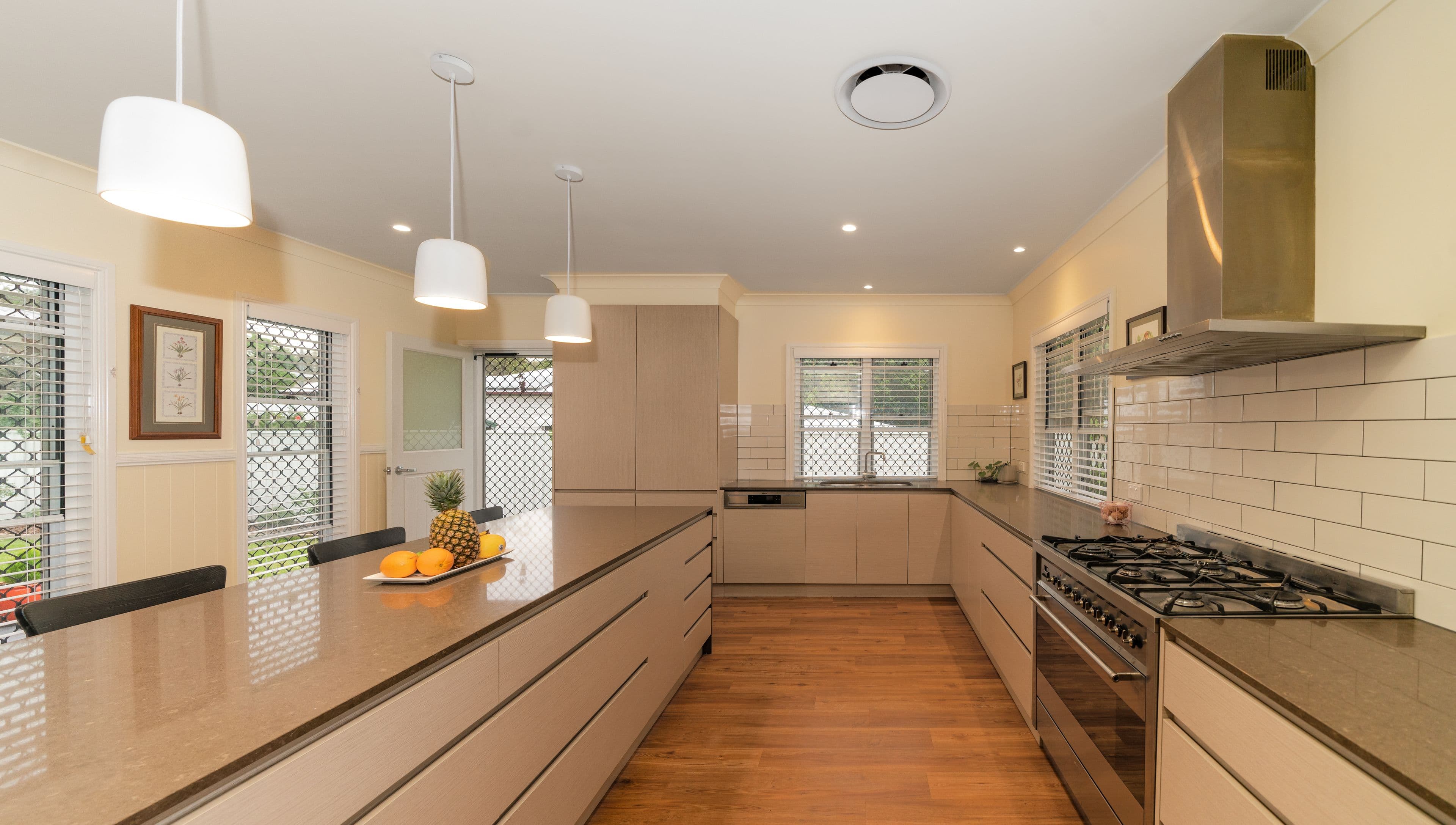 12 Connelly Street, Dalby QLD 4405, Dalby - Thumbnail 2