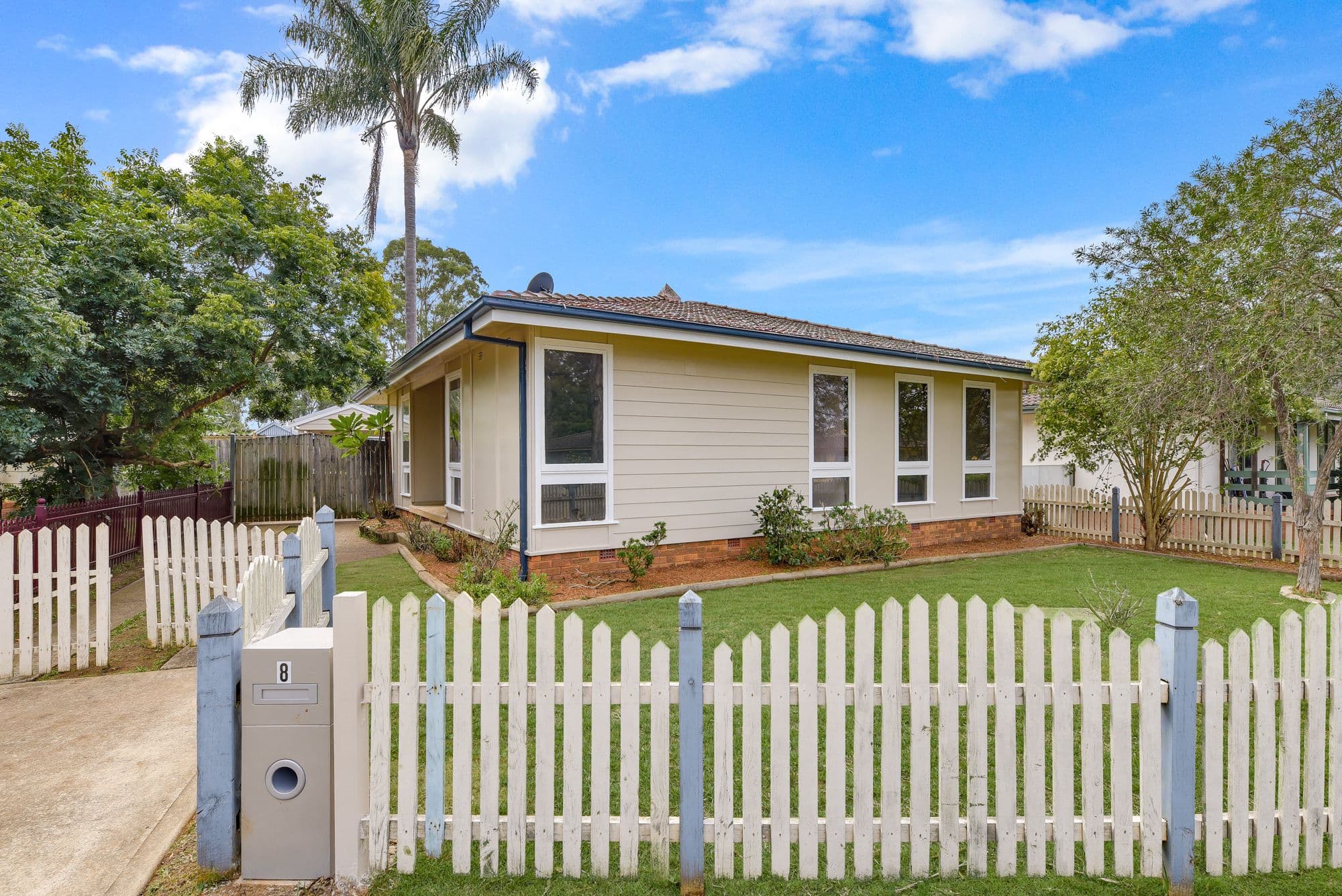 8 Elizabeth Way, Airds - Image 1