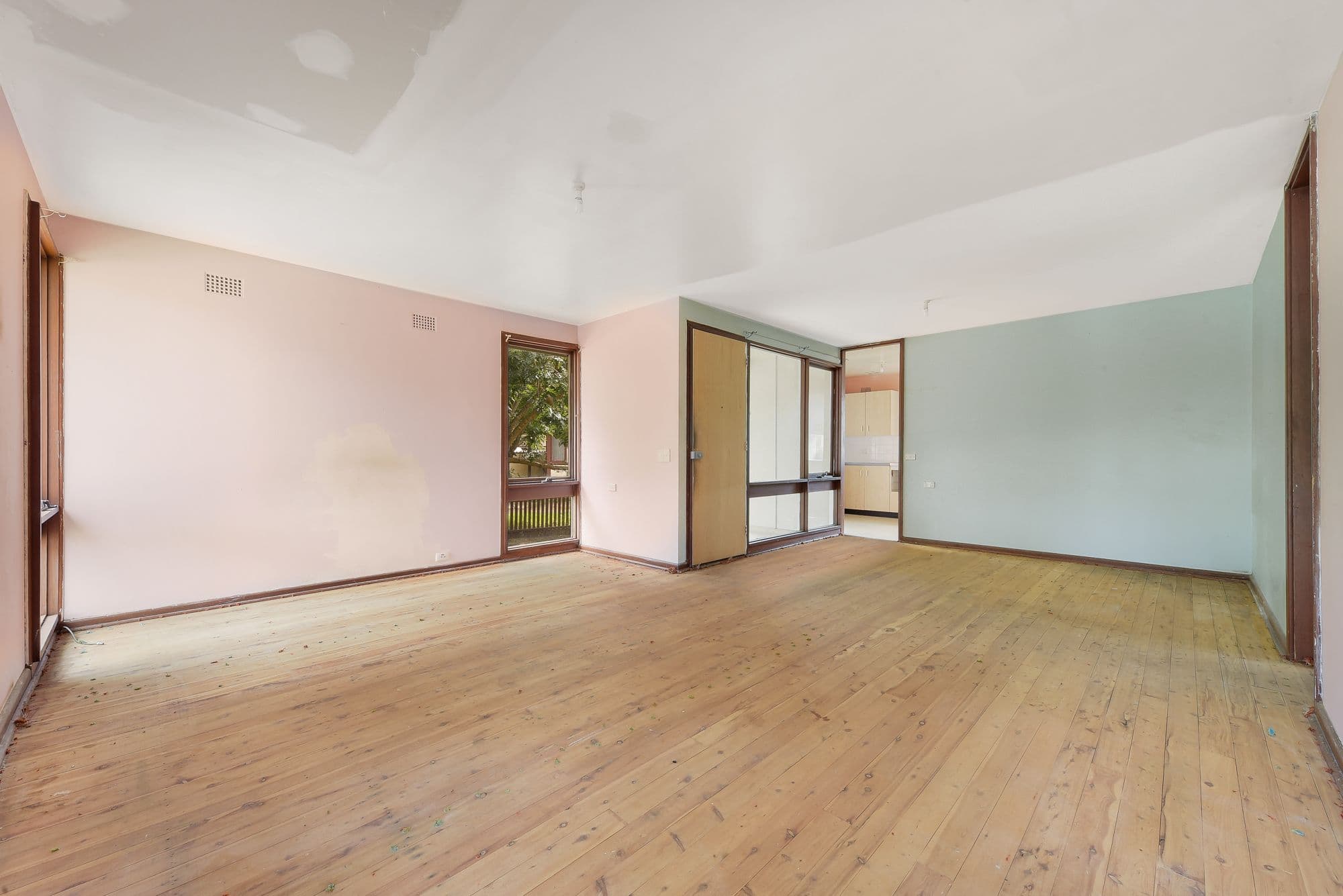 8 Elizabeth Way, Airds - Thumbnail 5