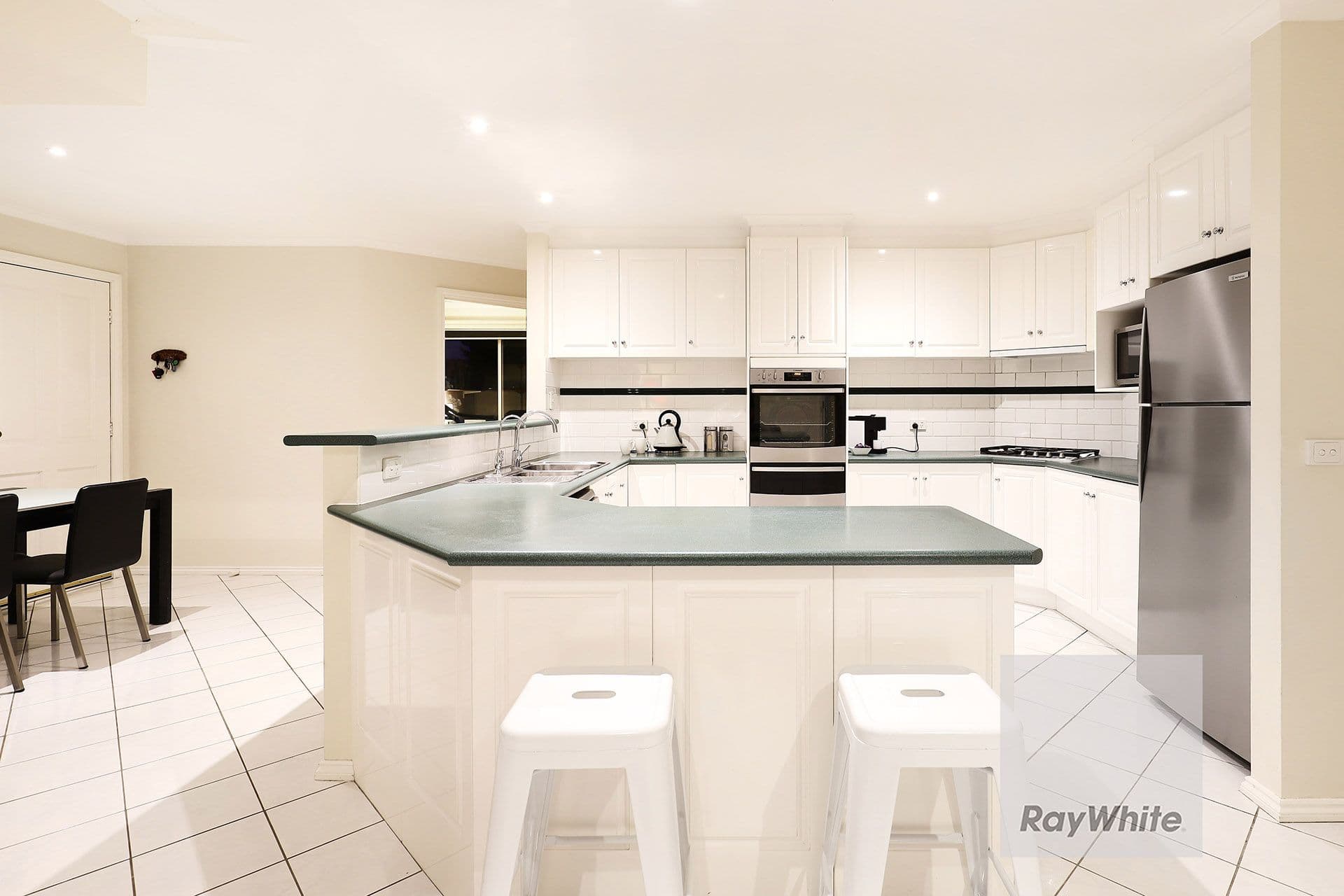 13 Kircaldy Court, Greenvale VIC 3059, Greenvale - Thumbnail 6