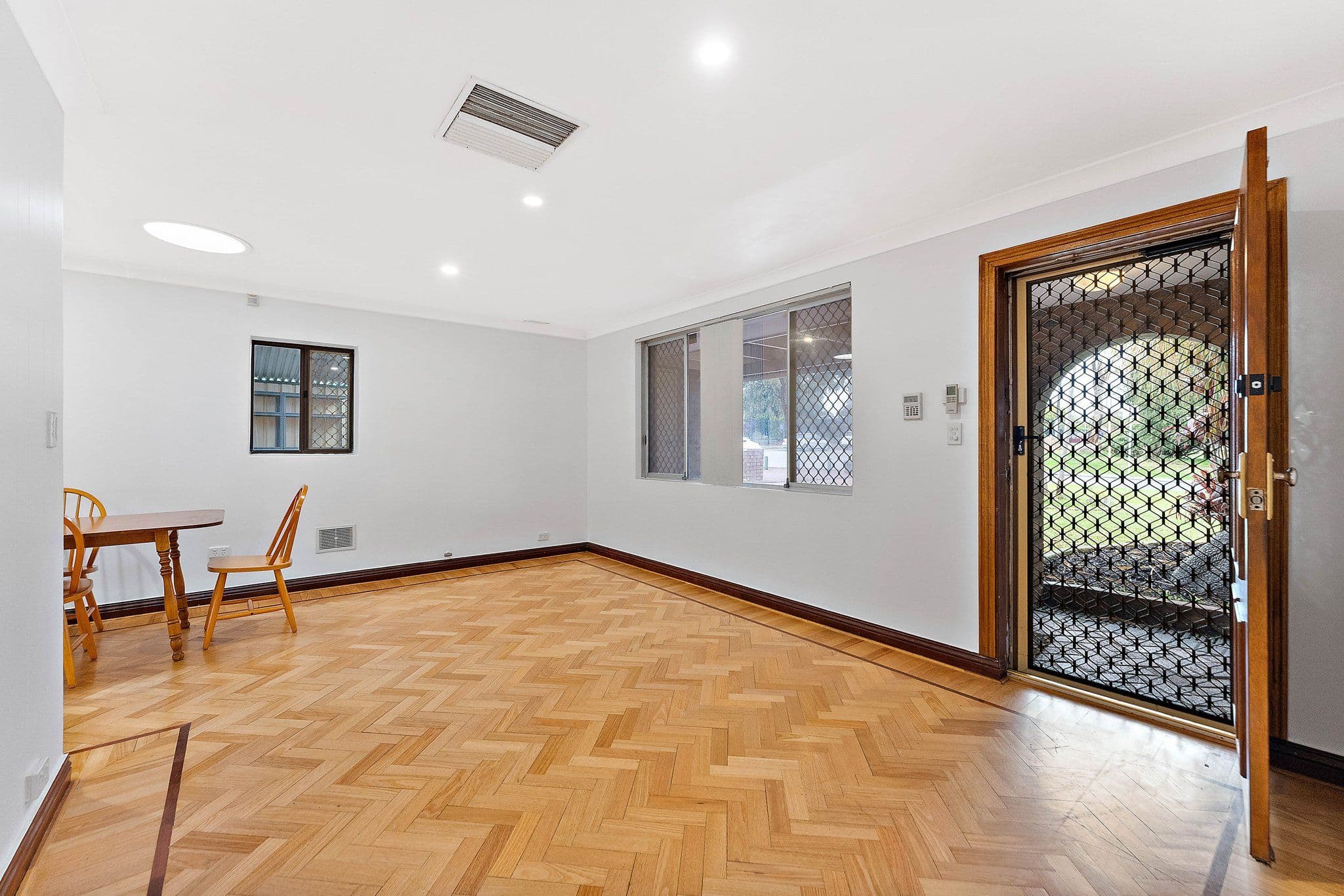 38 Tempany Way, Koondoola WA 6064, Koondoola - Thumbnail 5