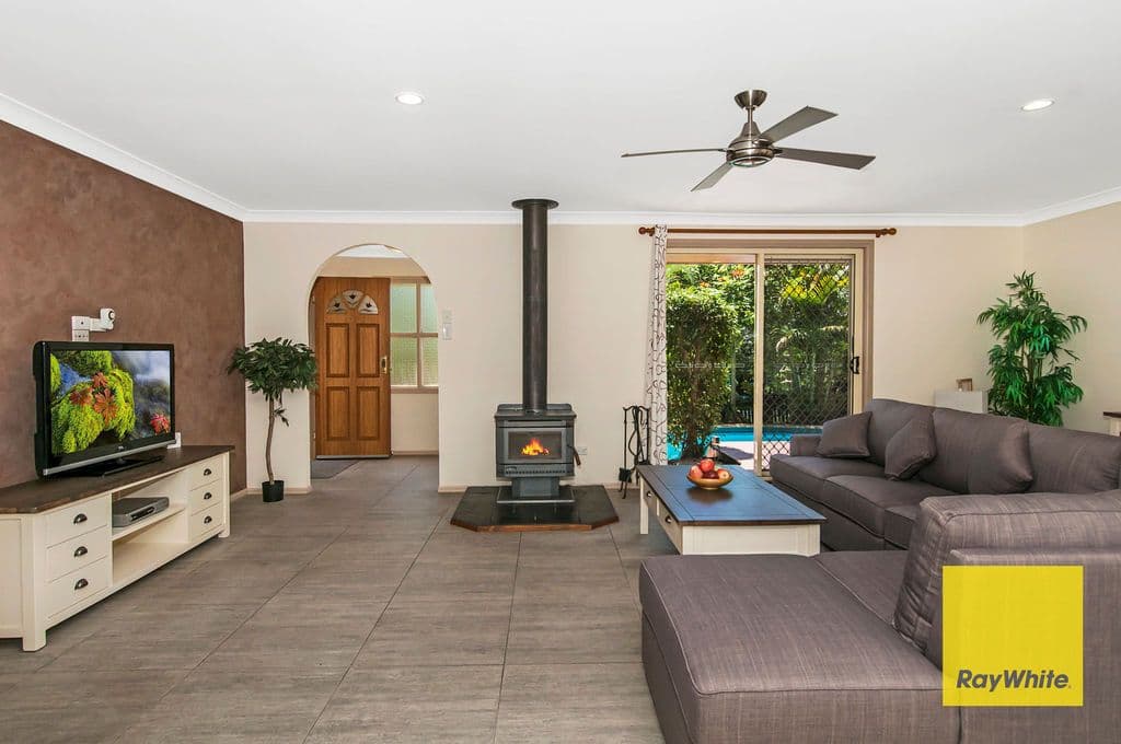 2 Grace Street, Mont Albert, Mont Albert - Thumbnail 2