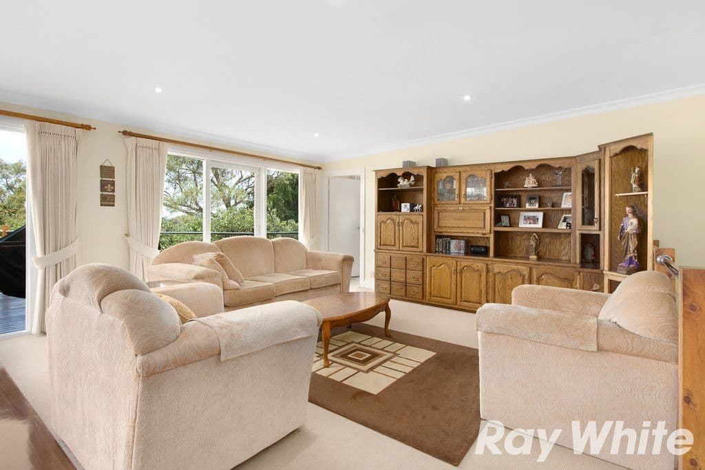 46 Ahern Road, Pakenham VIC 3810, Pakenham - Thumbnail 4