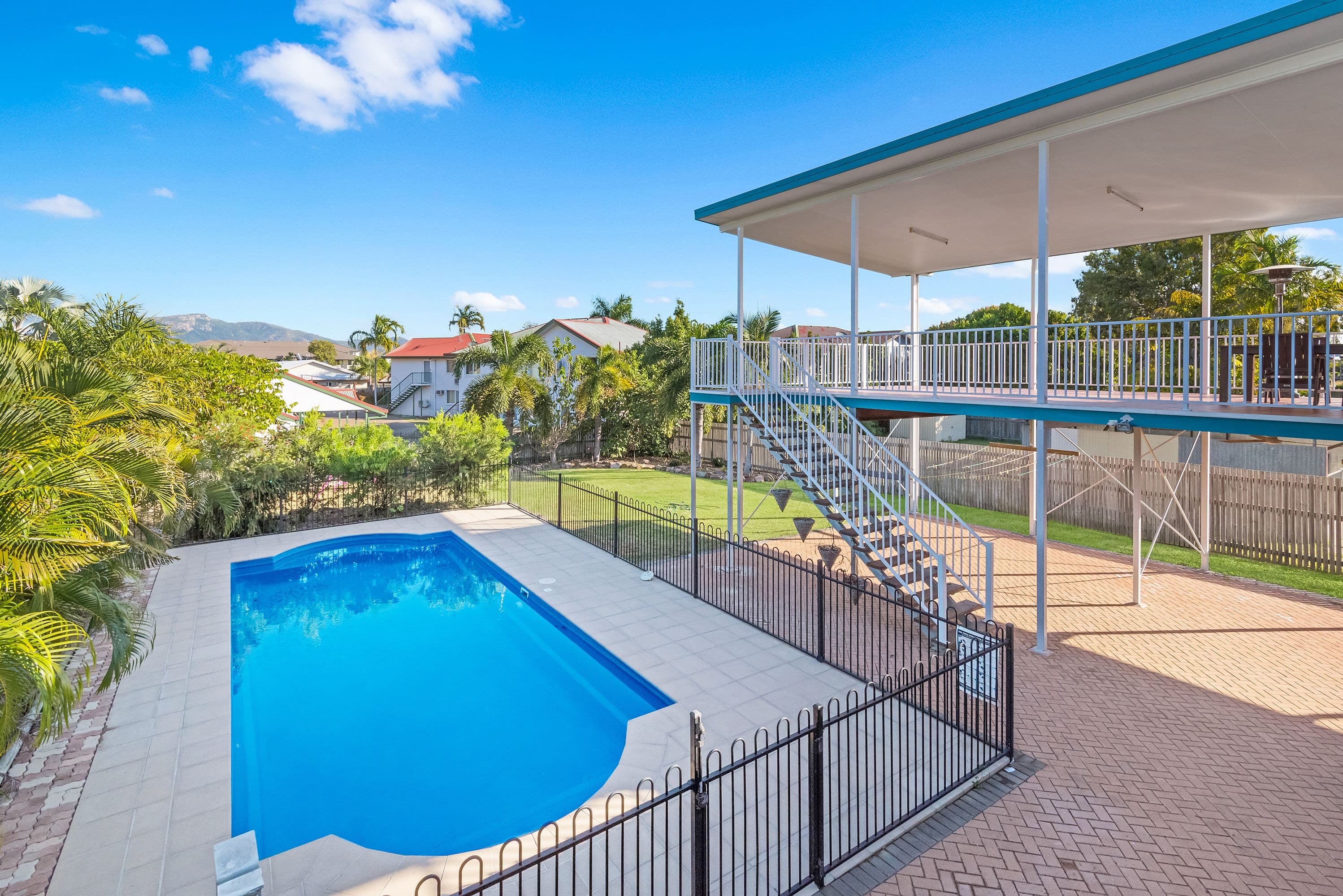162 Francis Street, West End QLD 4810, West End - Image 1
