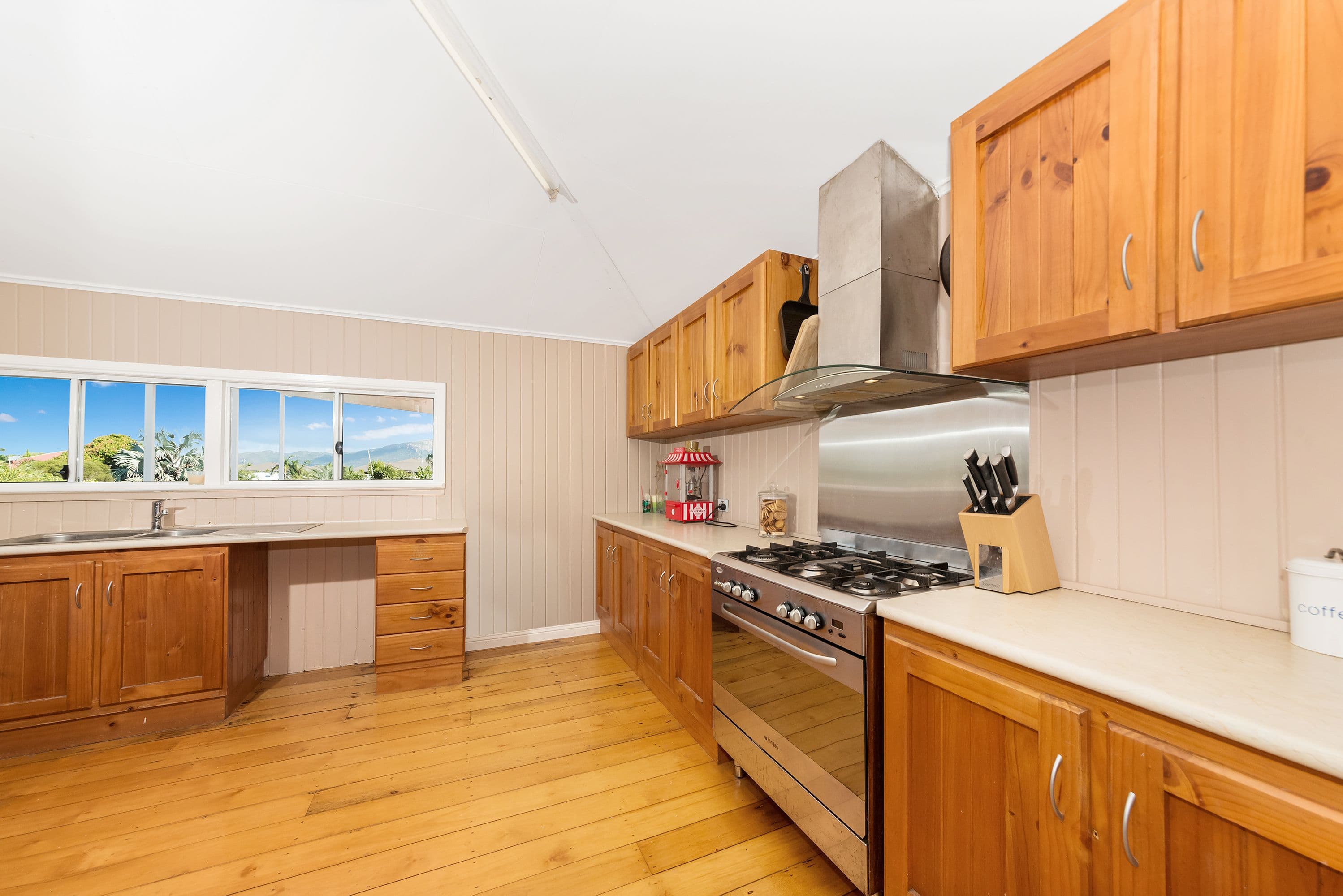 162 Francis Street, West End QLD 4810, West End - Thumbnail 5