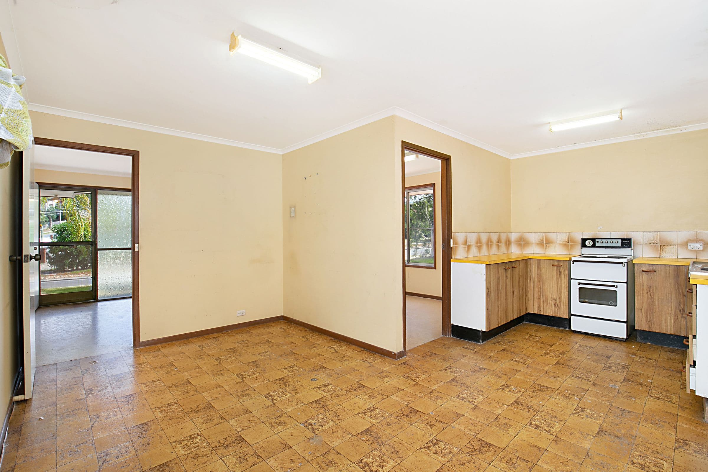 21 Anbury Street, Shailer Park QLD 4128, Shailer Park - Thumbnail 3