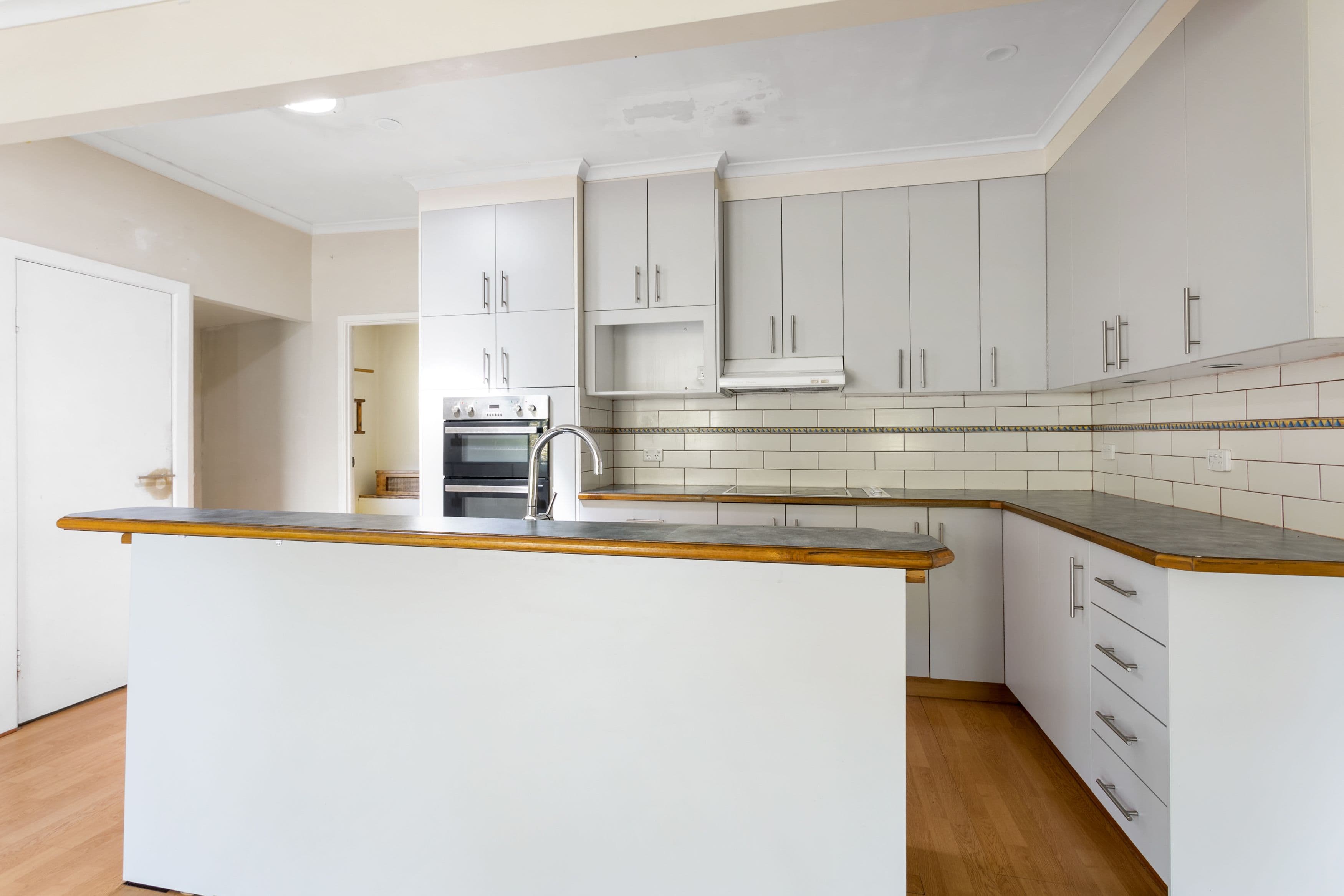 18 Spring Street, Deception Bay QLD 4508, Deception Bay - Thumbnail 4