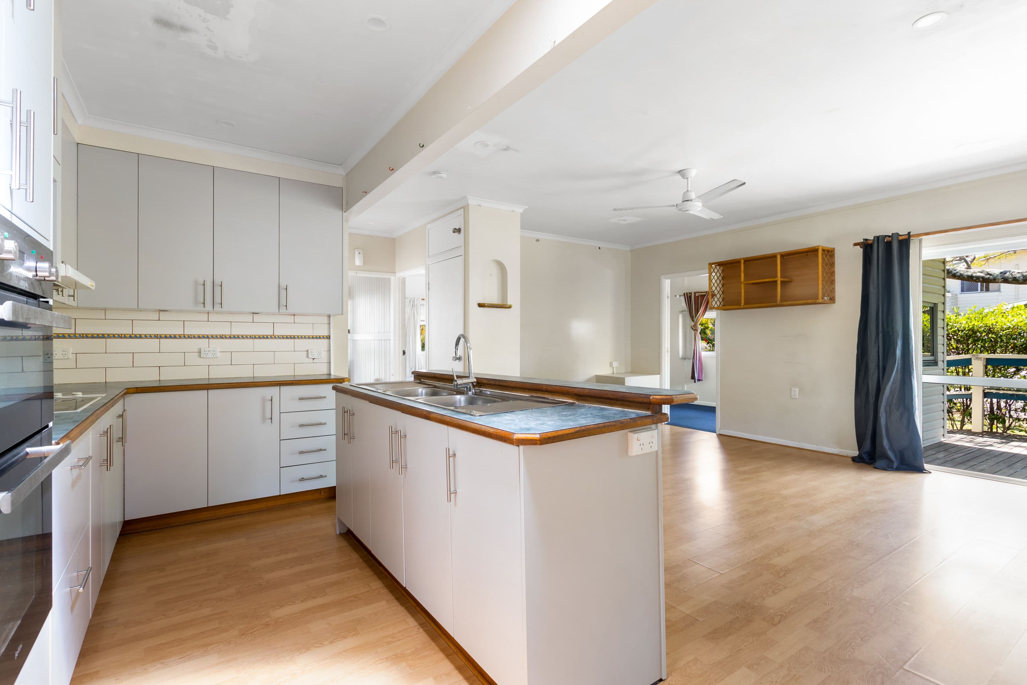 18 Spring Street, Deception Bay QLD 4508, Deception Bay - Thumbnail 5