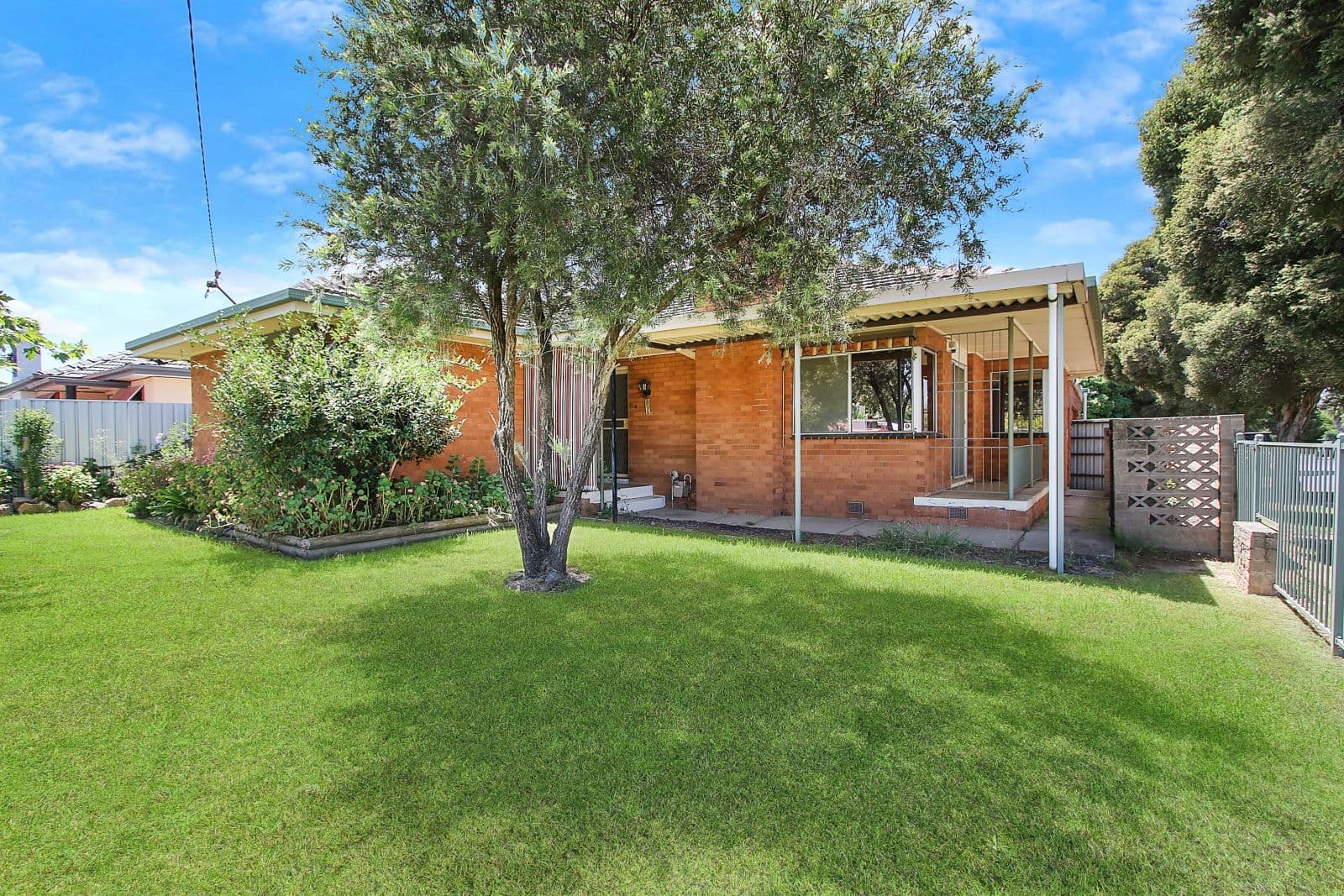 442 Parnall Street, Lavington NSW 2641, Lavington - Image 1