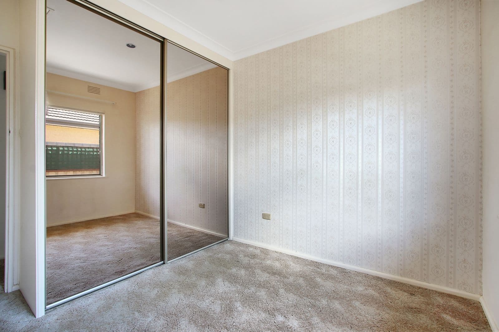442 Parnall Street, Lavington NSW 2641, Lavington - Thumbnail 4