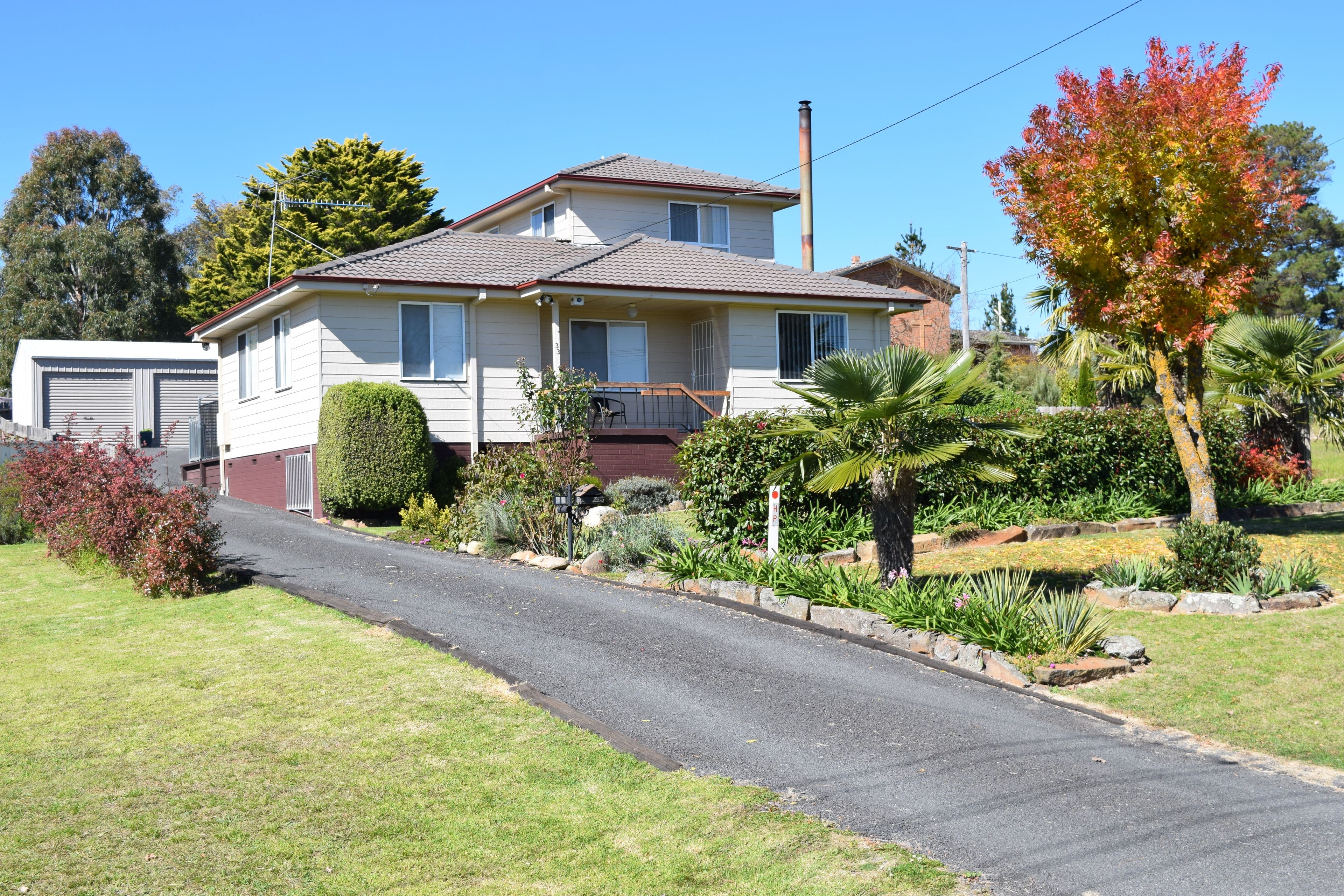 33 Malpas Street, Guyra - Image 1