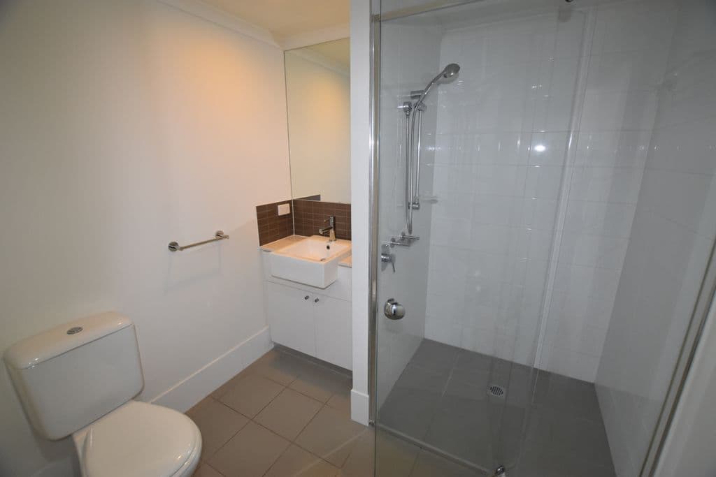 19 Roseberry Street, Gladstone Central QLD 4680, Gladstone Central - Thumbnail 5