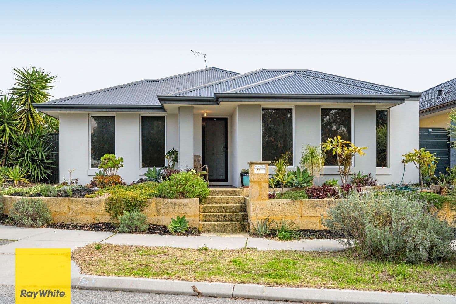 27 Flagstaff Road, Landsdale WA 6065, Landsdale - Image 1