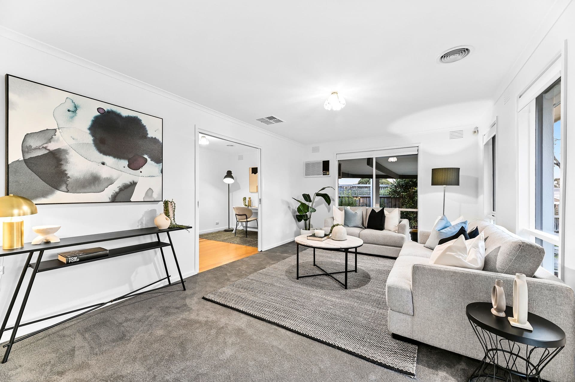 9 Taunton Crescent, Scoresby VIC 3179, Scoresby - Thumbnail 4