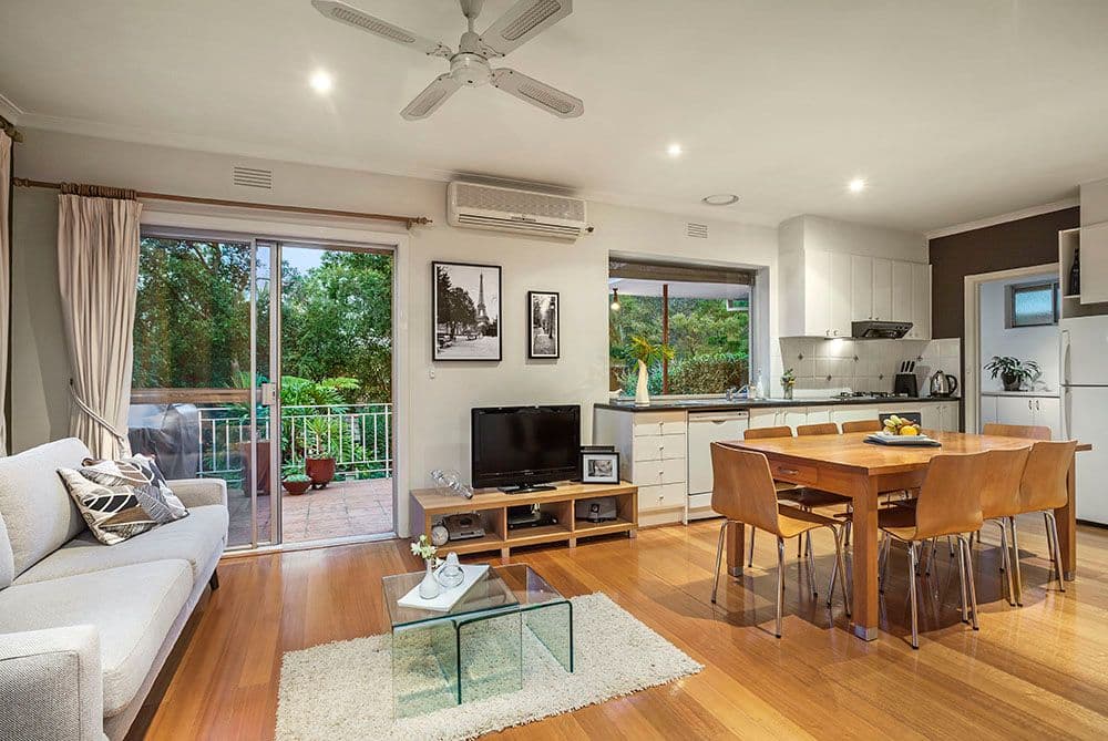 6 Howitt Drive, TEMPLESTOWE LOWER VIC 3107, Templestowe Lower - Thumbnail 4