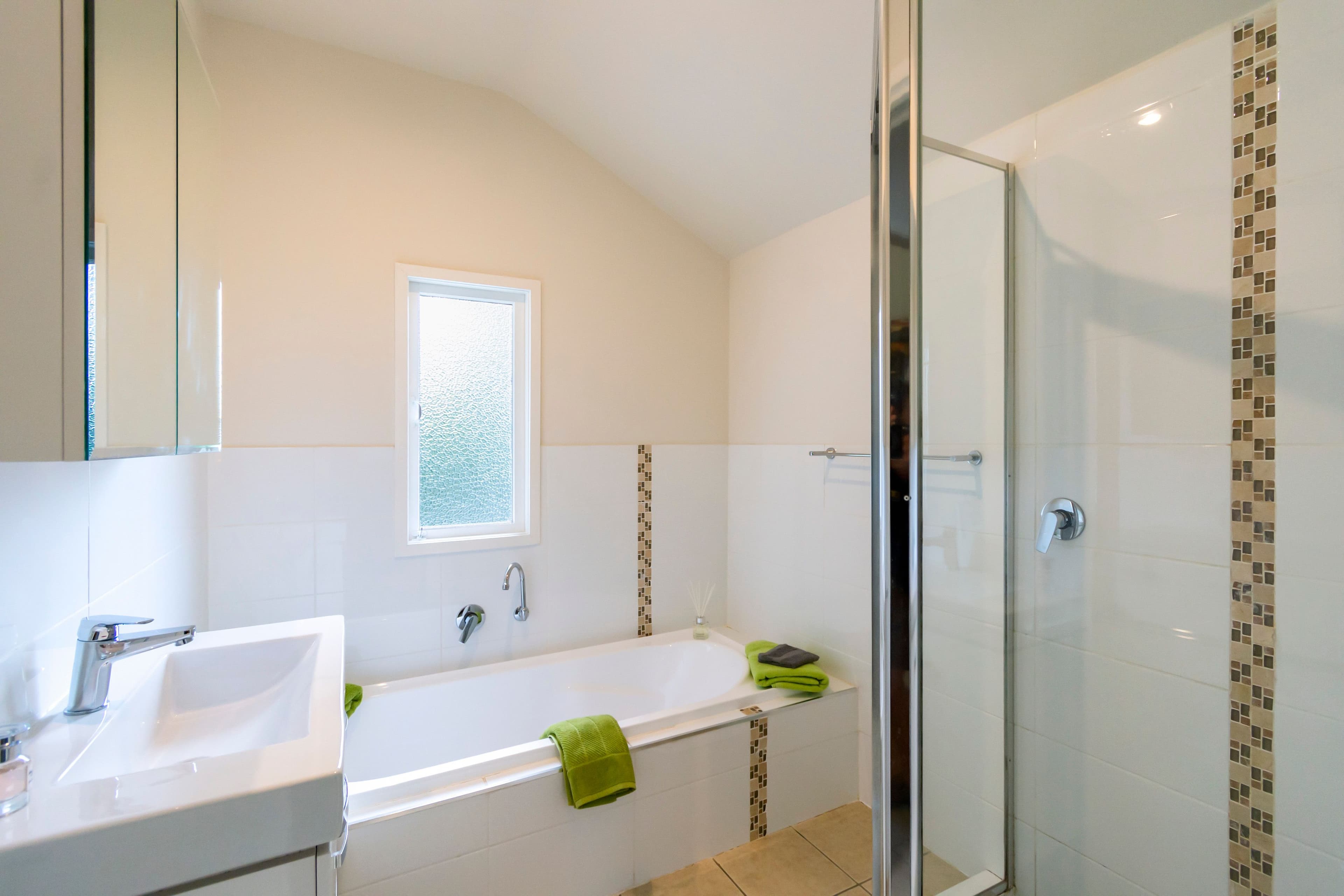 27 Waterworks Road, North Ipswich QLD 4305, North Ipswich - Thumbnail 4