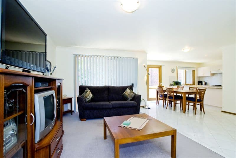 20  Tobias Avenue, GLEN WAVERLEY VIC 3150, Glen Waverley - Thumbnail 4
