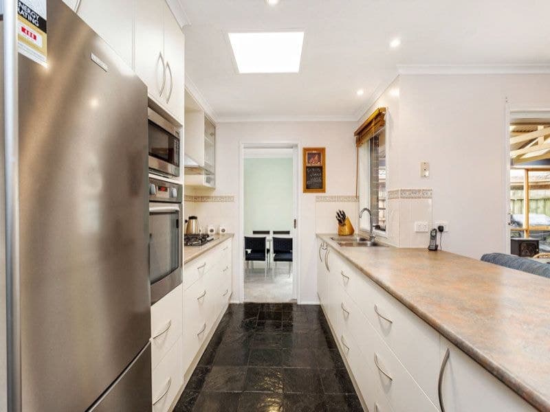 21 Berkeley Court, Seabrook - Thumbnail 3