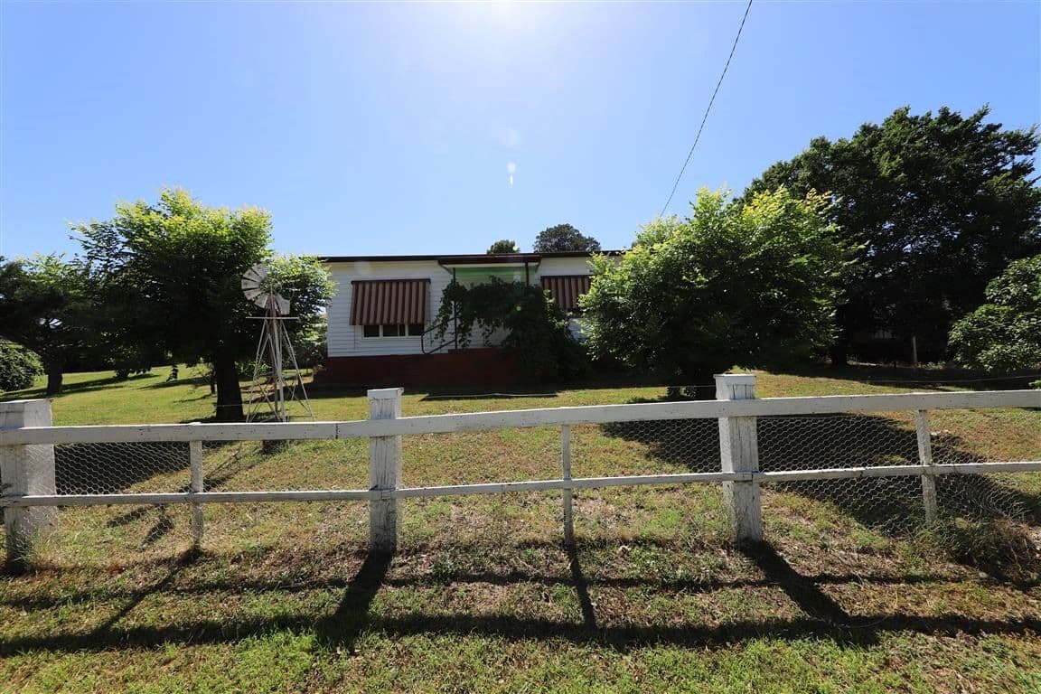 4 Cromwell Street, Adelong NSW 2729, Adelong - Image 1