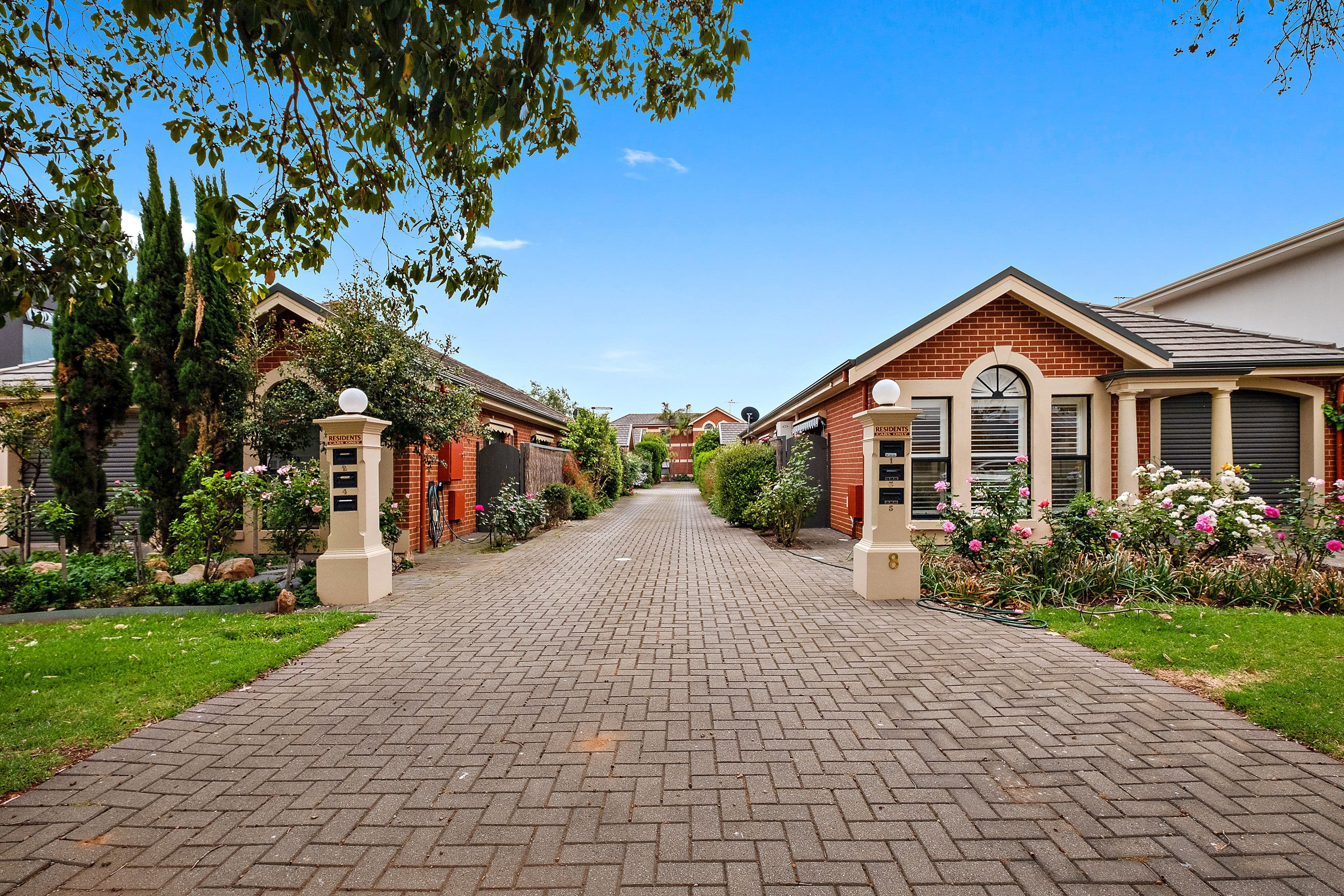 8 Jetty Road, Brighton SA 5048, Brighton - Thumbnail 2