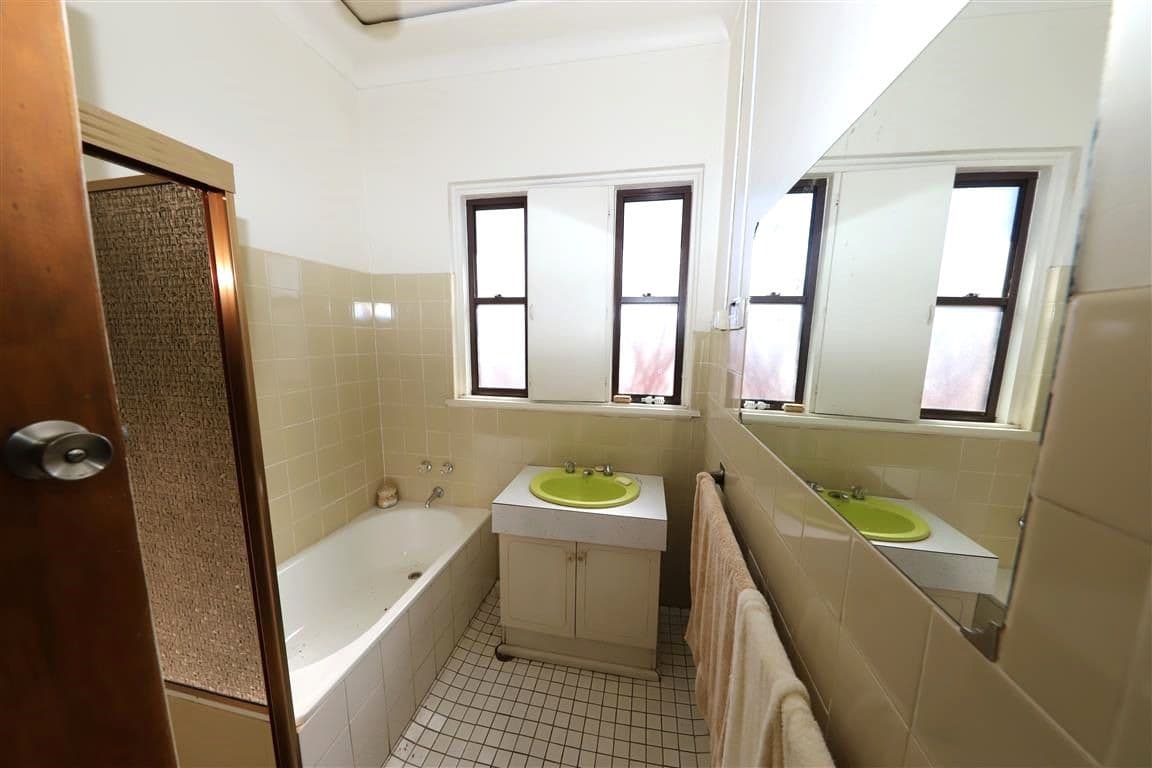 132 Capper Street, Tumut NSW 2720, Tumut - Thumbnail 8