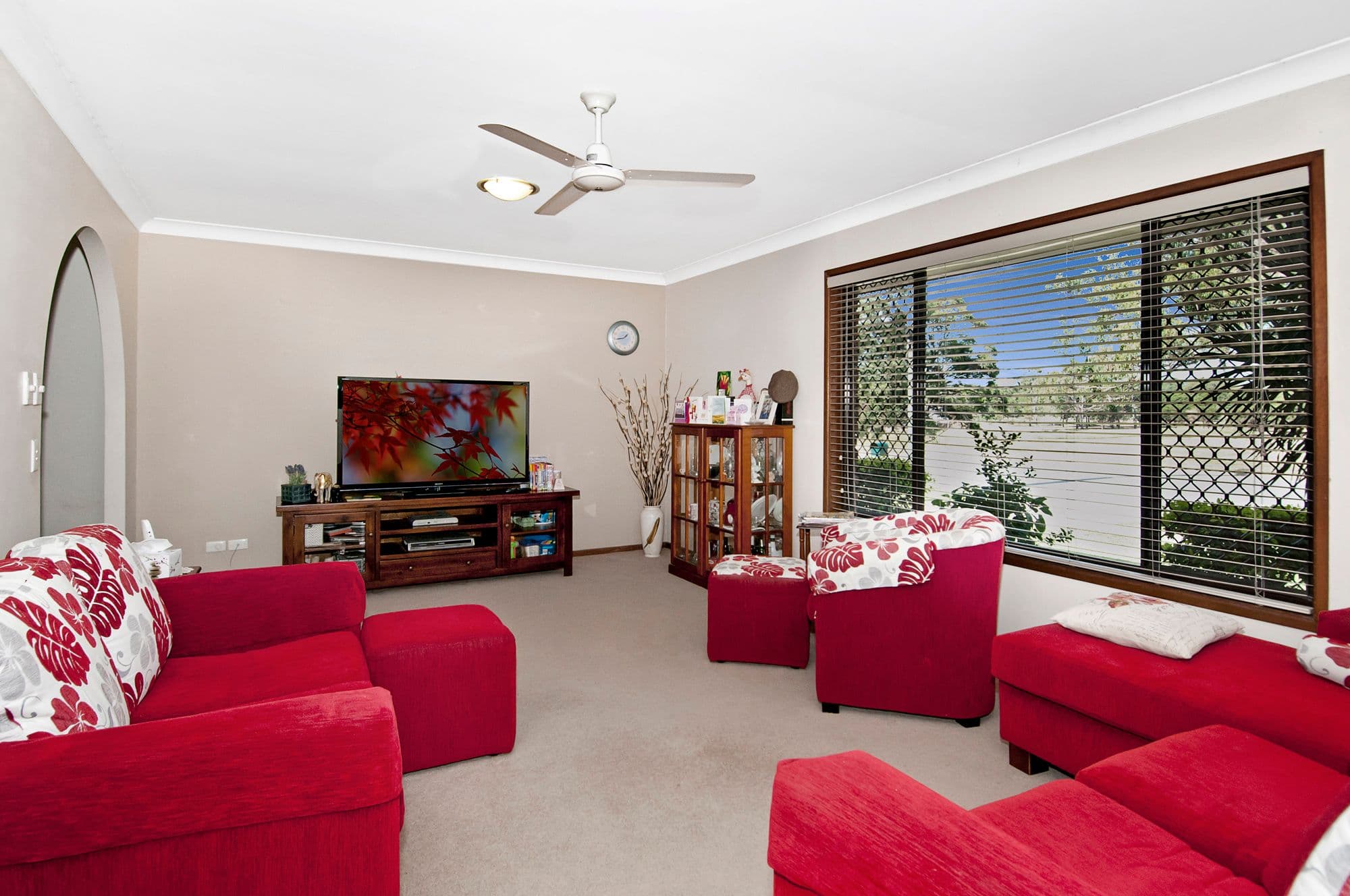 12 Bardyn Halliday Drive, Mount Warren Park QLD 4207, Mount Warren Park - Thumbnail 3