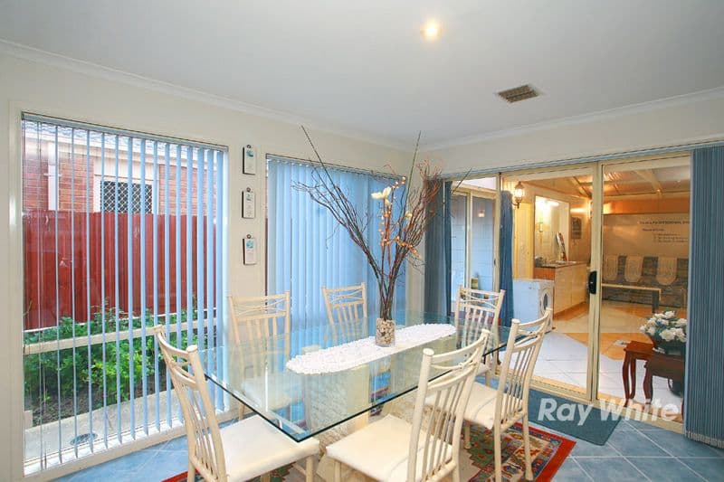 4 Mariner Close, CRANBOURNE NORTH VIC 3977, Cranbourne North - Thumbnail 6