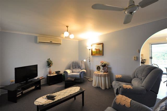 8 Rutkin Street, KEARNEYS SPRING QLD 4350, Kearneys Spring - Thumbnail 4
