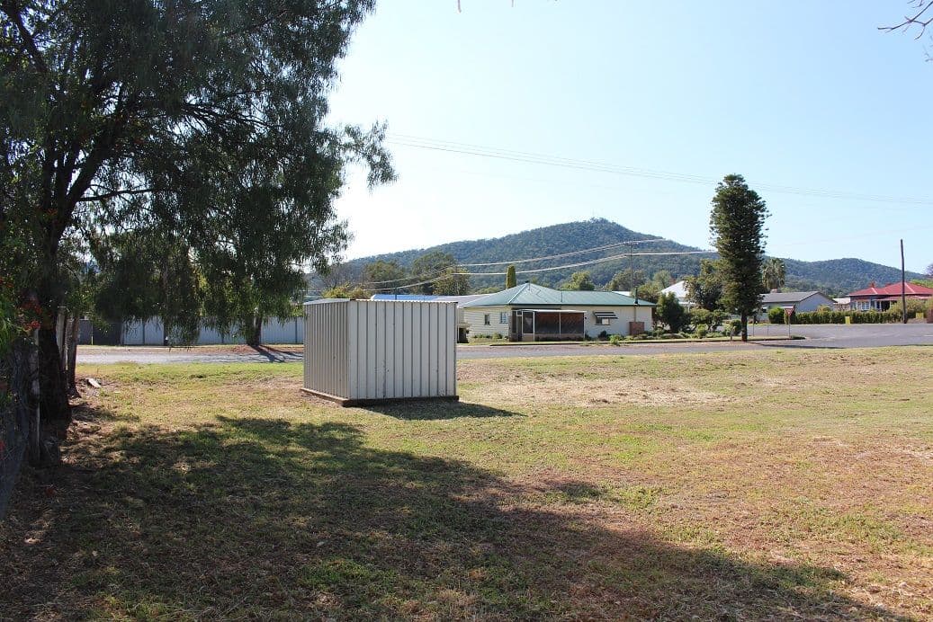 21 Finch Street, Bingara NSW 2404, Bingara - Thumbnail 3