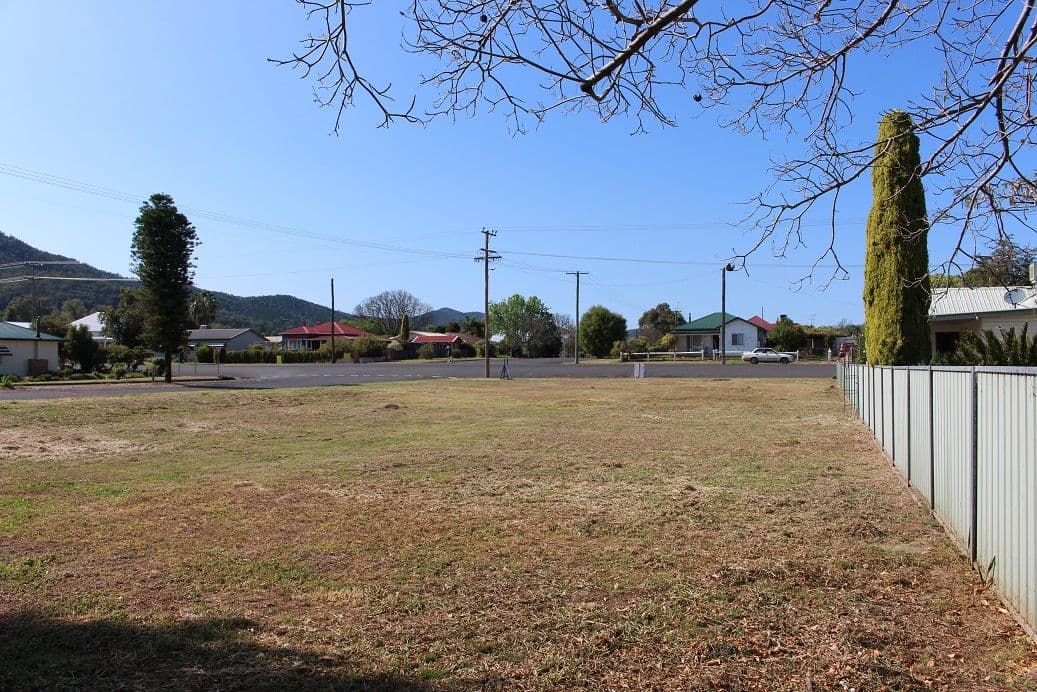 21 Finch Street, Bingara NSW 2404, Bingara - Thumbnail 4
