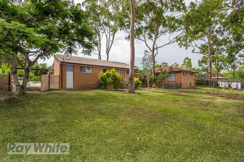 11 Moeller Street, Mansfield QLD 4122, Mansfield - Thumbnail 7