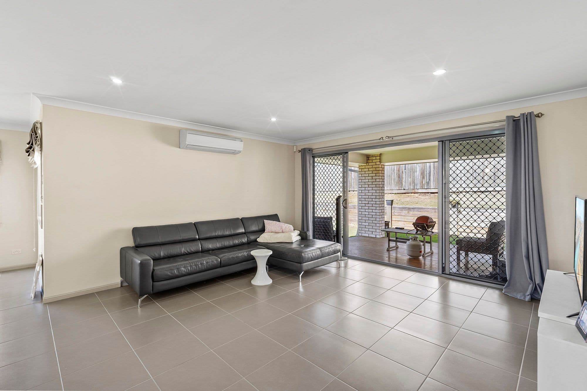 4 Ada Street, Augustine Heights QLD 4300, Augustine Heights - Thumbnail 6