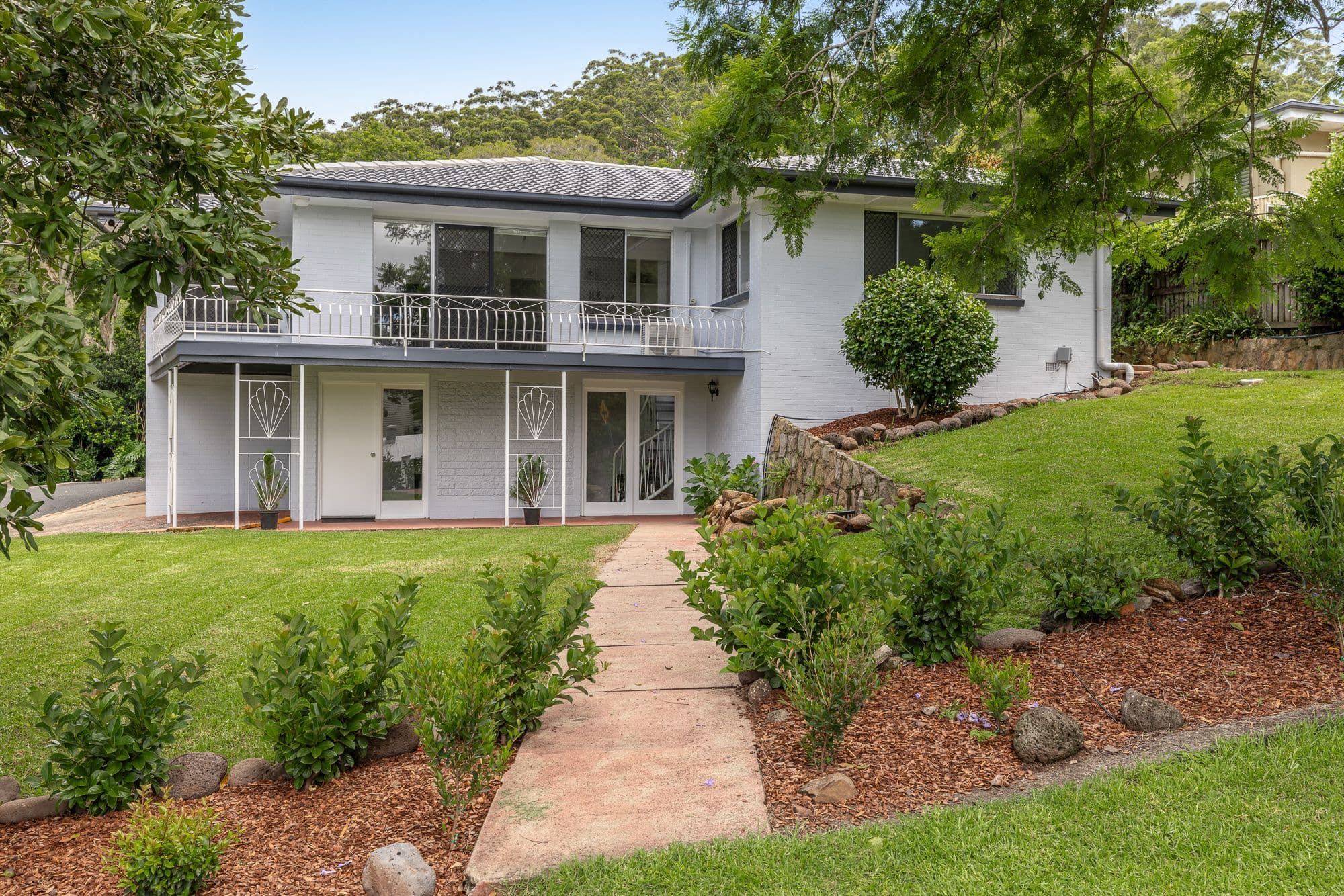 19 Mackenzie Street, Mount Lofty QLD 4350, Mount Lofty - Image 1