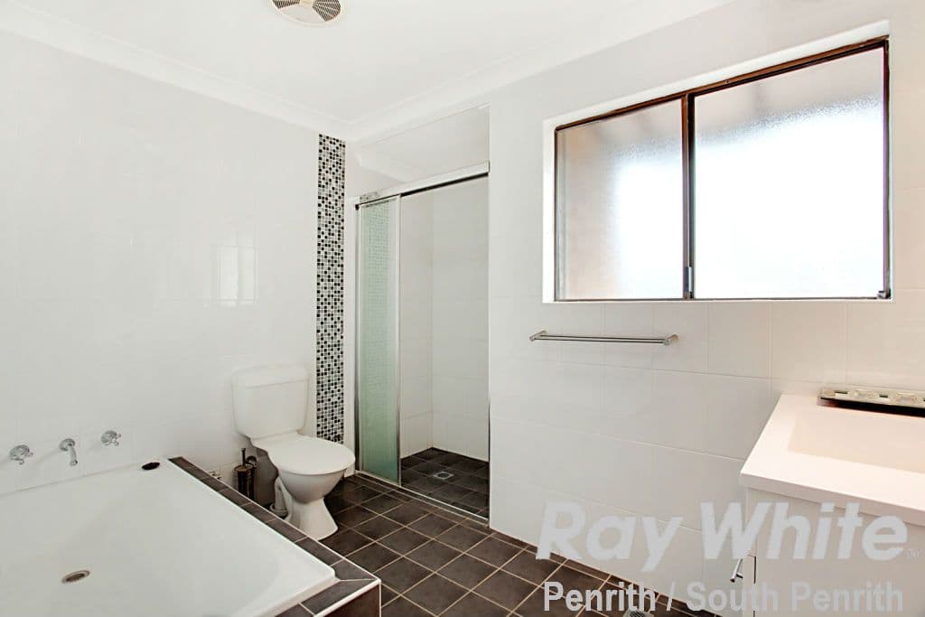27 George Street, Kingswood - Thumbnail 4
