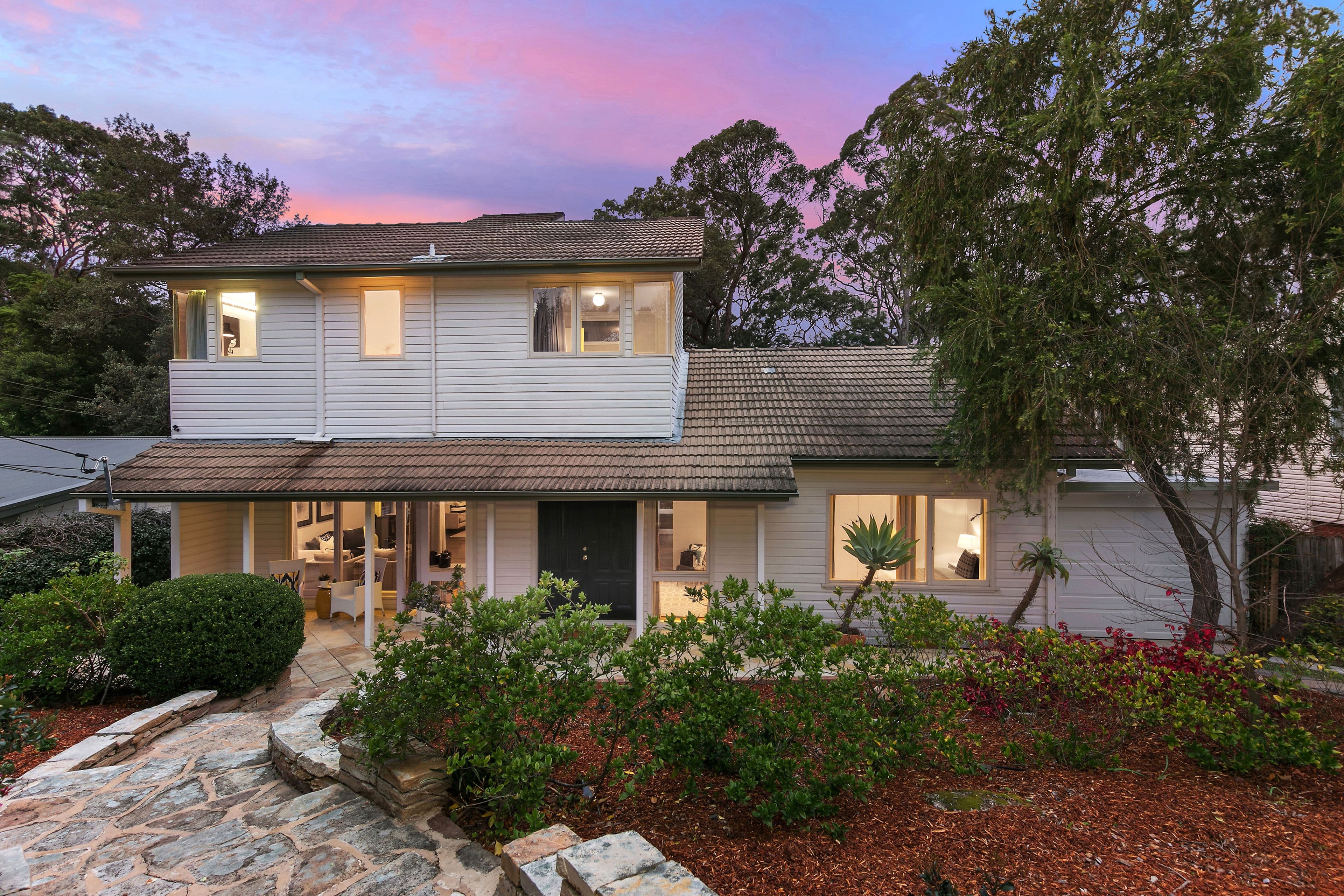 16 Kooloona Crescent, West Pymble - Thumbnail 2