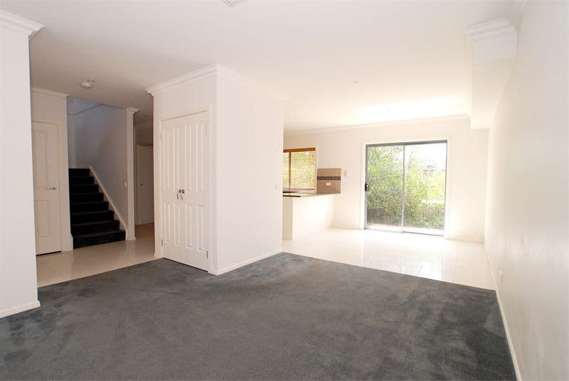 18  Golden Grove, SPRINGVALE SOUTH VIC 3172, Springvale South - Thumbnail 2
