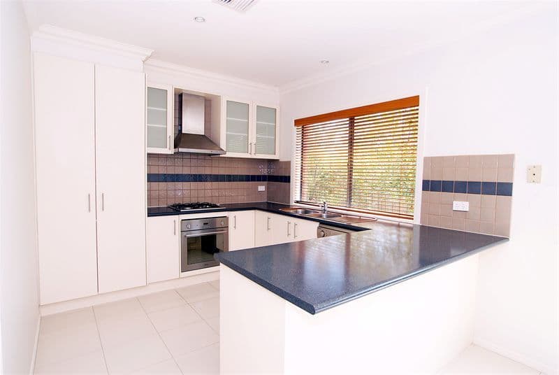 18  Golden Grove, SPRINGVALE SOUTH VIC 3172, Springvale South - Thumbnail 3