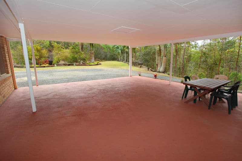 85 Calderwood Road, LANDSBOROUGH QLD 4550, Landsborough - Thumbnail 4