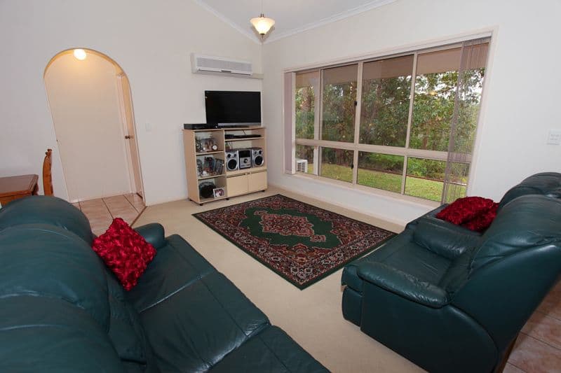 85 Calderwood Road, LANDSBOROUGH QLD 4550, Landsborough - Thumbnail 7