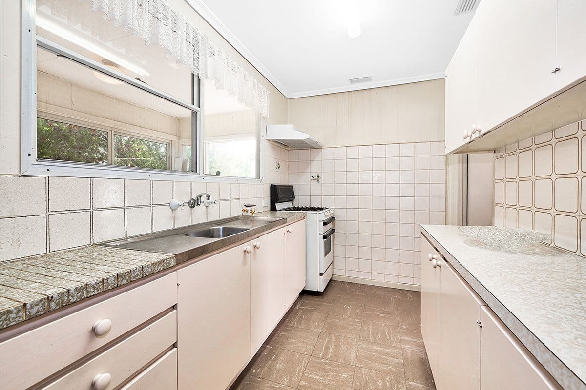 37 Valepark Crescent, Cranbourne VIC 3977, Cranbourne - Thumbnail 7
