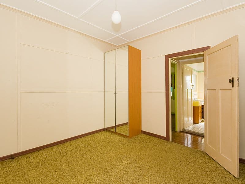 129 Fairfield Road, FAIRFIELD QLD 4103, Fairfield - Thumbnail 6