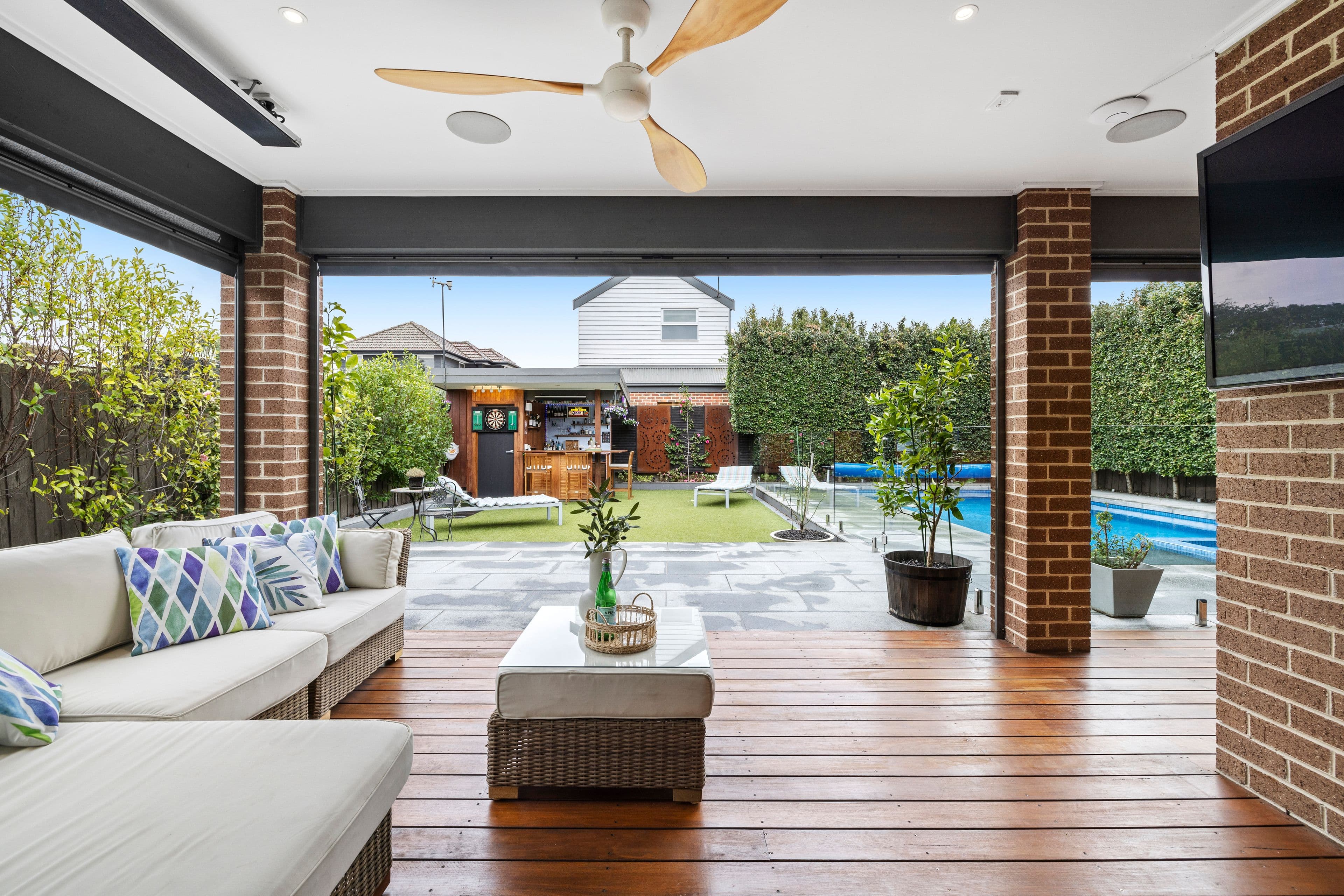 15 Sixth Street, Parkdale VIC 3195, Parkdale - Thumbnail 2