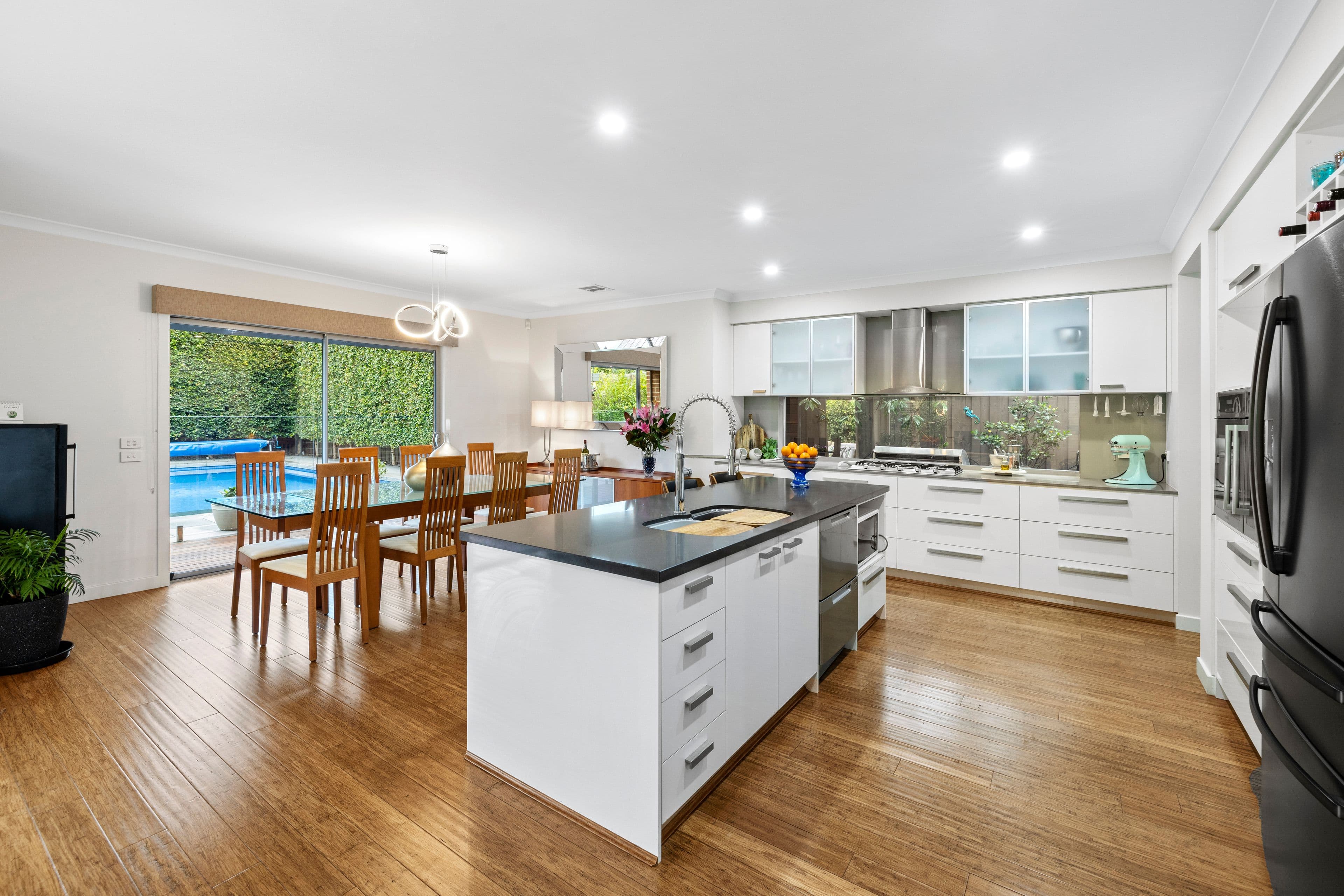 15 Sixth Street, Parkdale VIC 3195, Parkdale - Thumbnail 8