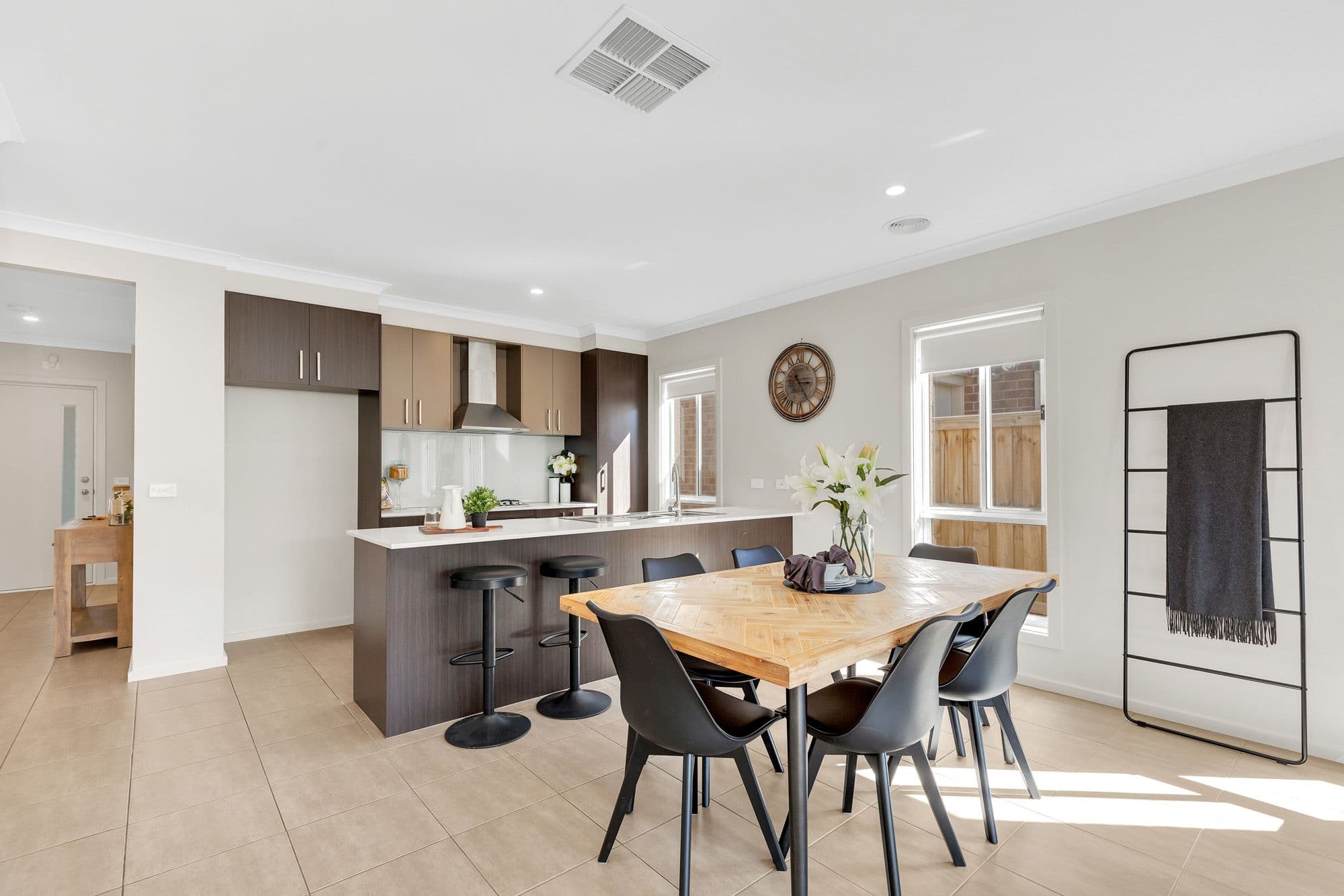 6 Adelong Street, Werribee VIC 3030, Werribee - Thumbnail 5