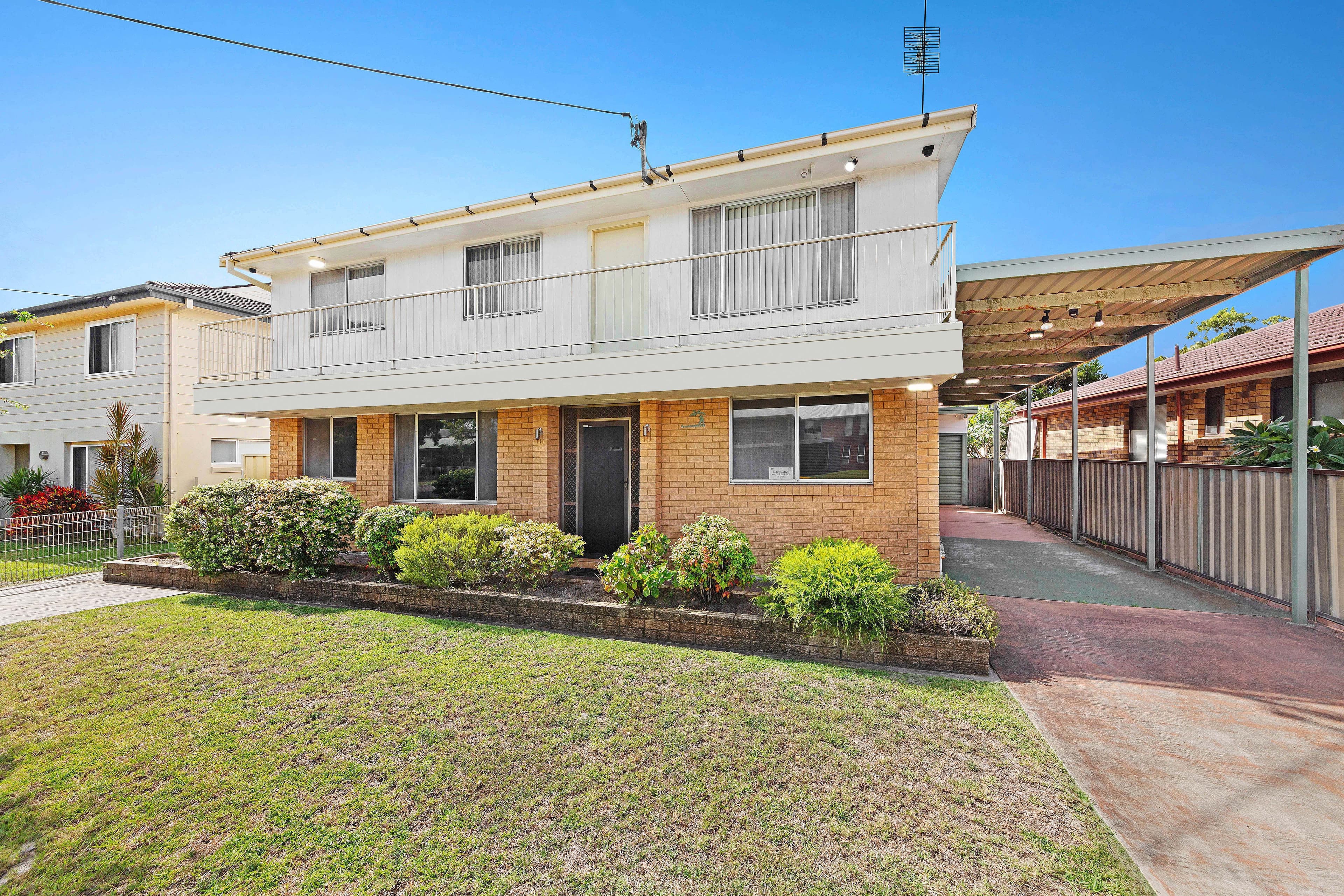 24 Ocean Street, Budgewoi - Thumbnail 2