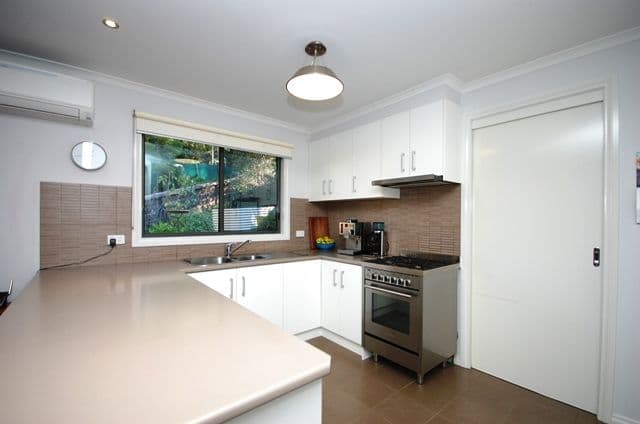16 a Joy Avenue, Mount Evelyn VIC 3796, Mount Evelyn - Thumbnail 5