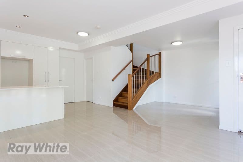 38 Preston Road, CARINA QLD 4152, Carina - Thumbnail 5