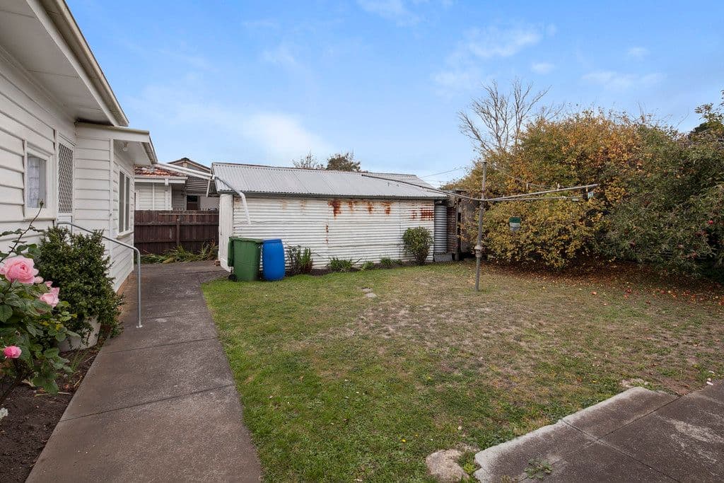 13 Alexandra Street, Sebastopol VIC 3356, Sebastopol - Thumbnail 7