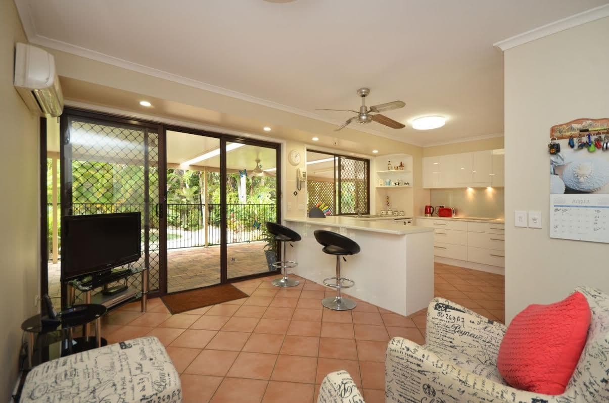 17 Hickey Way, Carrara QLD 4211, Carrara - Thumbnail 3